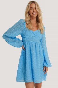 nakd_structured_balloon_sleeve_mini_dress_1014-000944-9097_03j.jpg