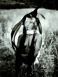 331839411_Ferri_Loreal_Promotional_Vogue_Italia_December_1994_09.thumb.png.72a92c1f025678bf806cf6263d39eddb.png