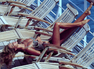 Elle Macpherson - Marc Hispard.jpg