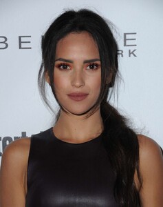 Adria-Arjona_-2018-Entertainment-Weekly-Pre-SAG-Party--01.jpg
