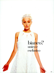 Bianco_Comte_Vogue_Italia_May_1994_02.thumb.png.67cf3ba6001dc2909ef2163e377d84a7.png