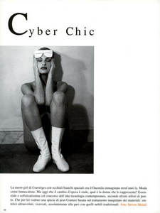 Cyber_Chic_Meisel_Vogue_Italia_May_1994_01.thumb.png.cf1d0273391b46f00c0ad53424f5fec1.png