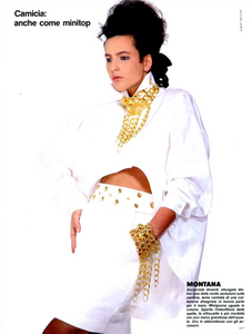 Occhi_Watson_Vogue_Italia_February_1985_01_10.thumb.png.f3ac765edead47af02a2cde9a821fe5f.png