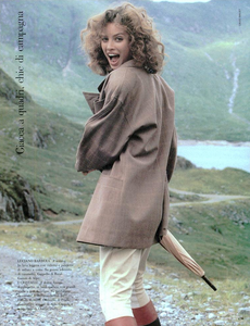 Quadri_Bailey_Vogue_Italia_September_1987_01_16.thumb.png.f82faf056694536e48ac8709296db78a.png