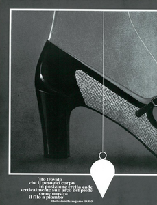 Salvatore_Ferragamo_Spring_Summer_1977_01.thumb.png.5ee2858f022caa6afb5962ebd14fa5dc.png