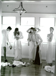 Sarong_Chin_Vogue_Italia_May_1994_04.thumb.png.c9dffc2126567bfffcb23c023ccc702e.png