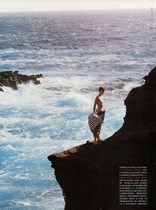 Sarong_Chin_Vogue_Italia_May_1994_07.thumb.png.990f2199512085f4349988401b45cad0.png