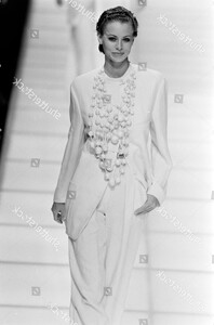 giorgio-armani-spring-1994-ready-to-wear-runway-show-shutterstock-editorial-10453729dc.jpg