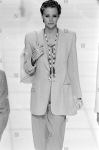 giorgio-armani-spring-1994-ready-to-wear-runway-show-shutterstock-editorial-10453729dj.jpg