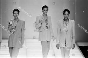 giorgio-armani-spring-1994-ready-to-wear-runway-show-shutterstock-editorial-10453729ic.jpg