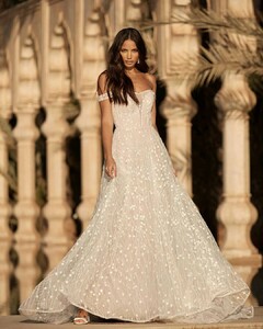 madilanebridal_101024847_567291607314377_8250315081102885655_n.jpg