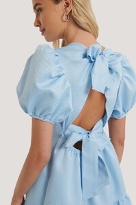 nakd_tie_back_structured_dress_1014-000794-0003_04g_r.jpg
