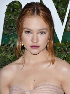 sadie-stanley-teen-vogue-s-2019-young-hollywood-party-1.jpg