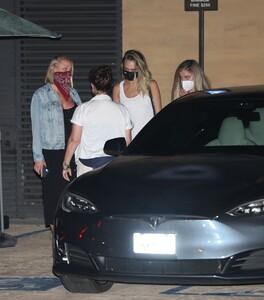       car290720BZN image113.jpg