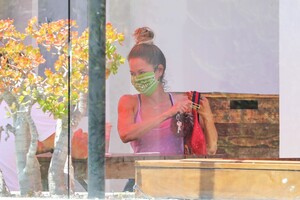       bur300720BZN image104.jpg