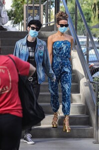       bec230720BZN image122.jpg