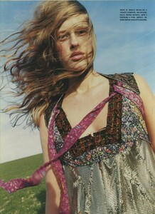 ARCHIVIO - Vogue Italia (June 2002) - A Feast For The Eyes - 011.jpg