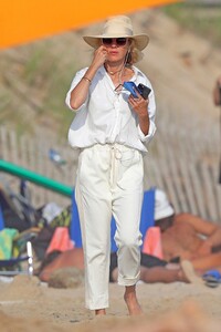       wat300720BZN image101.jpg