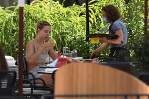       kim300720BZN image114.jpg