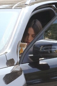       gon250720BZN image122.jpg