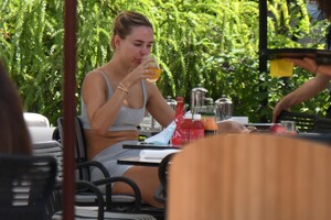       kim300720BZN image113.jpg