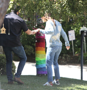         gar170720BZN image4.jpg