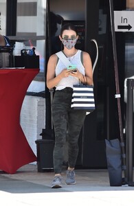       hal250720BZN image101.jpg