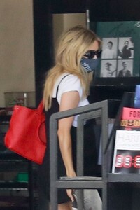       rob180720BZN image2.jpg