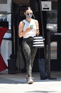       hal250720BZN image103.jpg