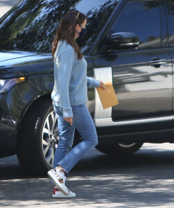         gar170720BZN image12.jpg