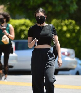       xcx310720BZN image106.jpg