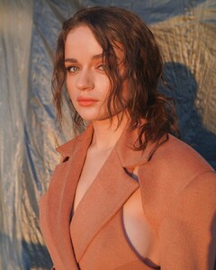       joe220720BZN image103.jpg