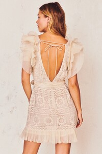 BRYNN-DRESS-ANTIQUE-WHITE11.thumb.jpg.e6a0d2bd058e8ad4d674d4b681fa3337.jpg