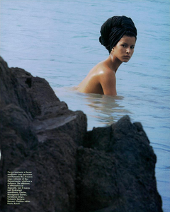 Beach_Smart_Hispard_Vogue_Italia_June_1993_02.thumb.png.431c335f09dd40de4ea9d5cd244d058a.png