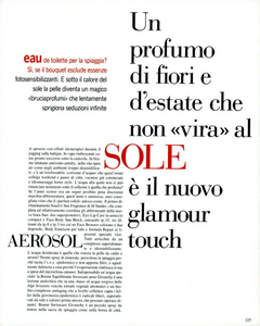 Beach_Smart_Hispard_Vogue_Italia_June_1993_04.thumb.png.888a22fe5155f76543b8fa460ab21edc.png