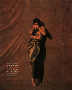 Bronzo_Ferri_Vogue_Italia_July_August_1989_03.thumb.png.817752c7785eaf58dd8fcc500da1793d.png