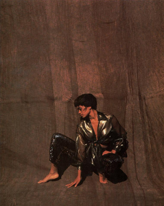 Bronzo_Ferri_Vogue_Italia_July_August_1989_07.thumb.png.5106d843247297c1b7d43744e62d3ecc.png