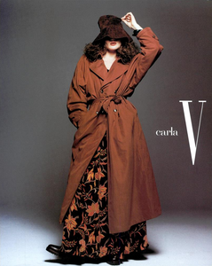 CB_Comte_Vogue_Italia_November_1993_01.thumb.png.ee937f1e37efeac2f23da31db018546f.png