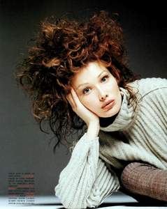 CB_Comte_Vogue_Italia_November_1993_03.thumb.png.9aacfb2c4656c974f6b9a63fa2b1ec3f.png