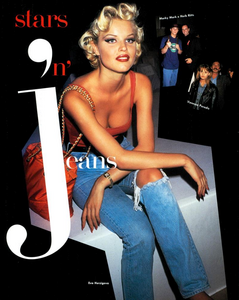Comte_Vogue_Italia_April_1993_01.thumb.png.0b478cd0c23204bf167e989f247e5e16.png