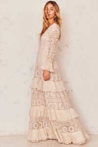 LENNON-DRESS-ANTIQUE-WHITE3.thumb.jpg.83a166fb3bcb1b4a3339da3e80f3281a.jpg