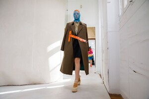 Maison-Margiela-Haute-Couture-FW18-Paris-4902-1528021479.thumb.jpg.ac07cd5761d0235a7397ceaf973201d0.jpg