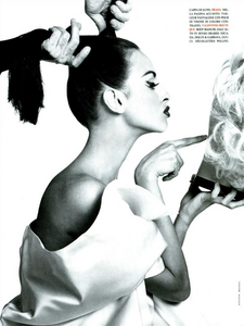 Meisel_Vogue_Italia_July_1991_03.thumb.png.487694e178c51c35ab9289d2d09c97ff.png
