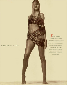 Quintessenza_Meisel_Vogue_Italia_September_1988_07.thumb.png.9effee2e178d7deeb7b5ff1f1e308a46.png