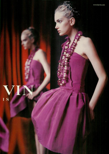 Roversi_Lanvin_Spring_Summer_2005_02.thumb.png.1284a95dca7b07bf47f617263aef4fb9.png