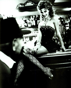 Western_von_Unwerth_Vogue_Italia_April_1992_07.thumb.png.15a9fca6f9fac94ff0fd1cf59d0b326f.png