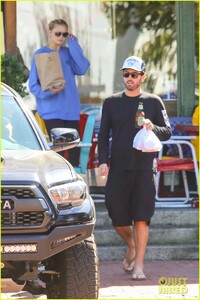 brody-jenner-josie-canseco-grab-breakfast-in-malibu-03.jpg