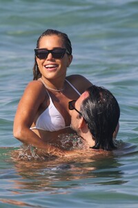      syl010820BZN image127.jpg