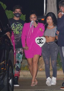       lov080820BZN image107.jpg