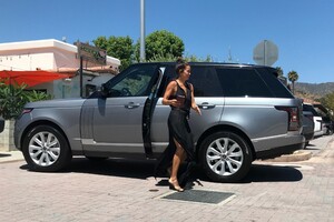         bur130820BZN image104.jpg